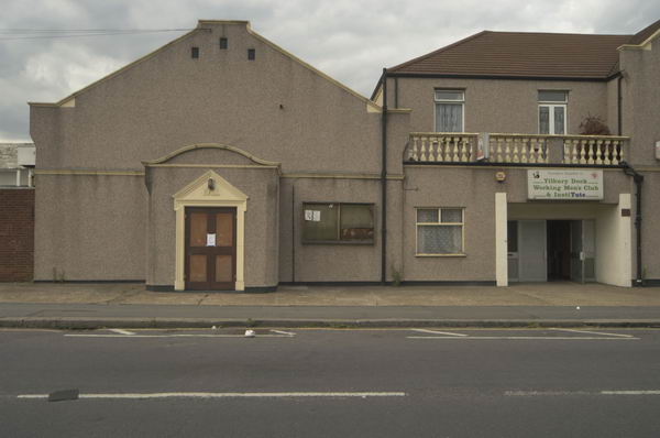 Picture © Peter Marshall, 2004