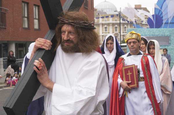 Picture © Peter Marshall, 2004