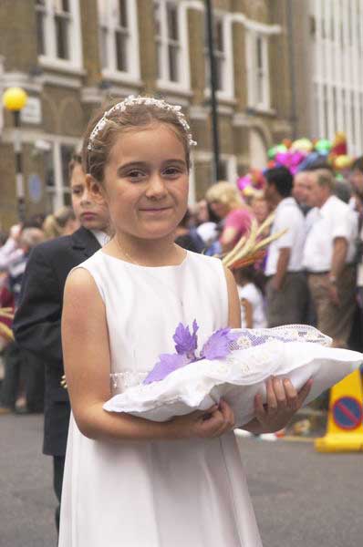 Picture © Peter Marshall, 2004