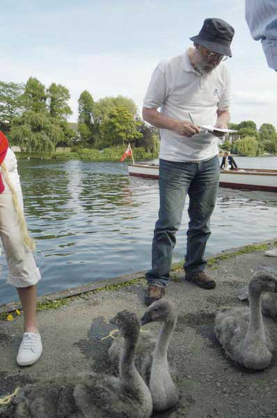 Picture © Peter Marshall, 2004