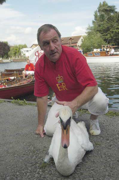 Picture © Peter Marshall, 2004