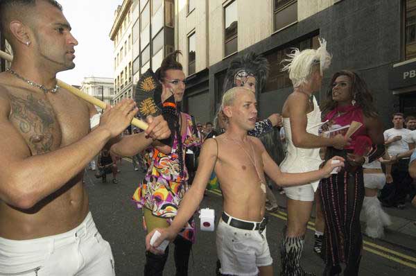 Picture © Peter Marshall, 2004