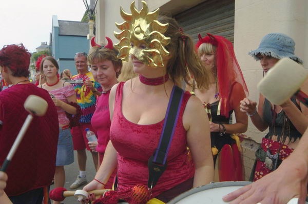 Picture © Peter Marshall, 2004