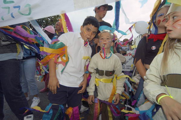 Picture © Peter Marshall, 2004