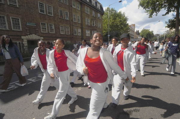 Picture © Peter Marshall, 2004