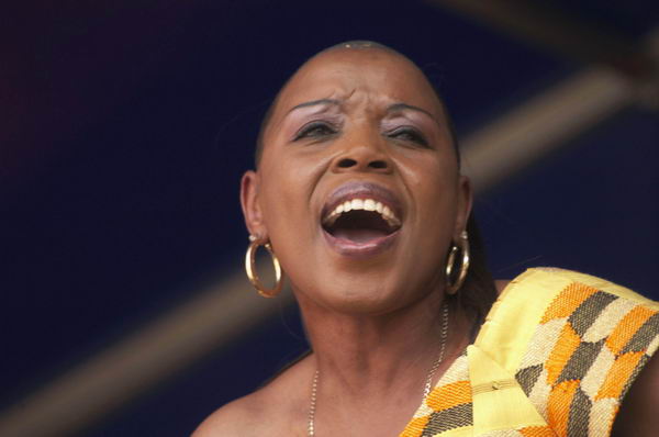 Picture © Peter Marshall, 2004