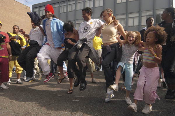 Picture © Peter Marshall, 2004