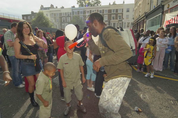 Picture © Peter Marshall, 2004