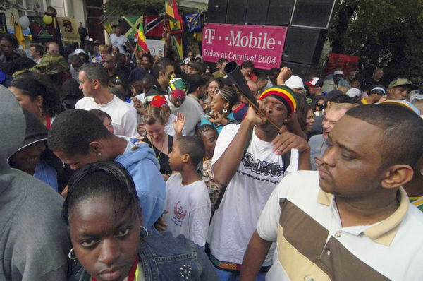 Picture © Peter Marshall, 2004