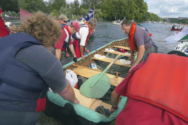 Picture © Peter Marshall, 2004