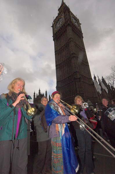 © 2005, Peter Marshall