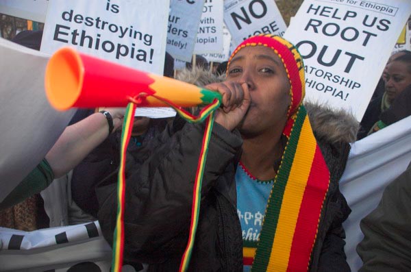 © 2005, Peter Marshall