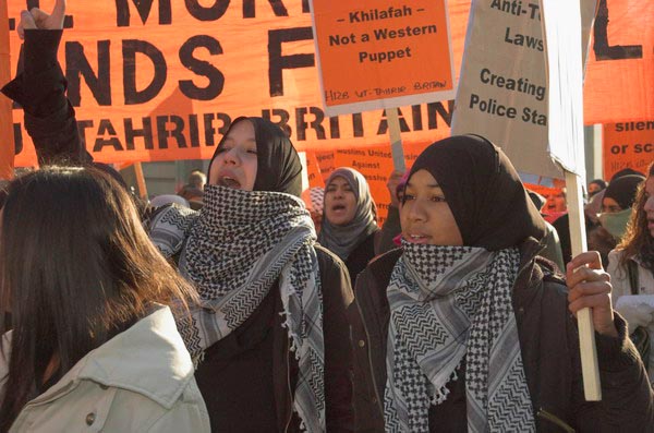 © 2005, Peter Marshall