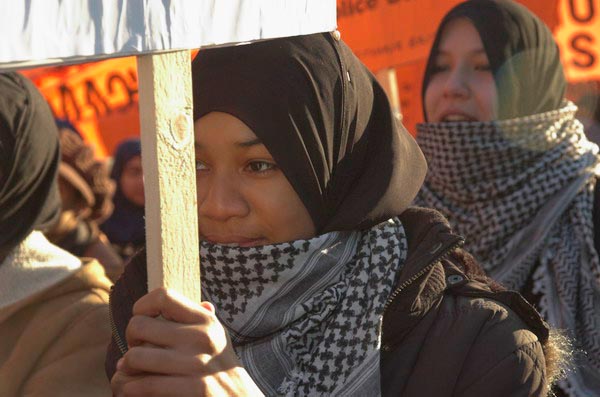 © 2005, Peter Marshall