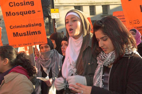 © 2005, Peter Marshall