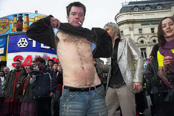 Operation Infinite Love, Reclaim Love 3 © Peter Marshall, 2006