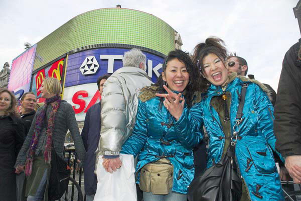 Operation Infinite Love, Reclaim Love 3 © Peter Marshall, 2006