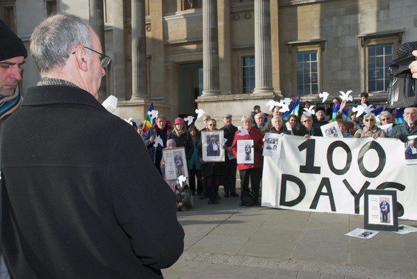 Norman Kember 100 Days Vigil © 2006, Peter Marshall