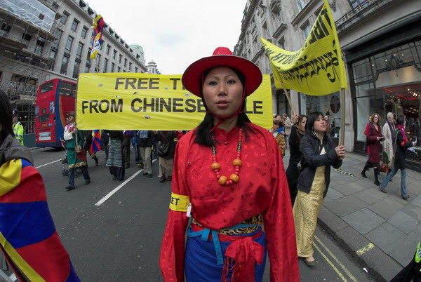 Tibet National Uprising Day March London © 2006, Peter Marshall