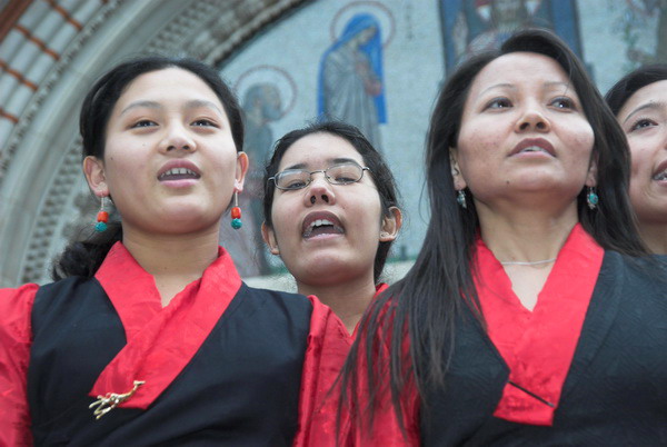 Tibet National Uprising Day March London © 2006, Peter Marshall