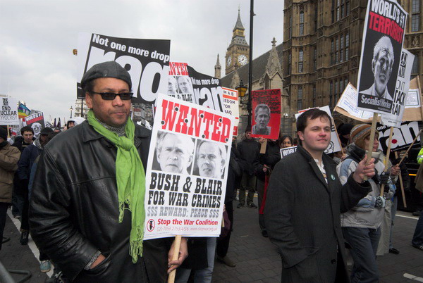 troops home from iraq © 2006, Peter Marshall