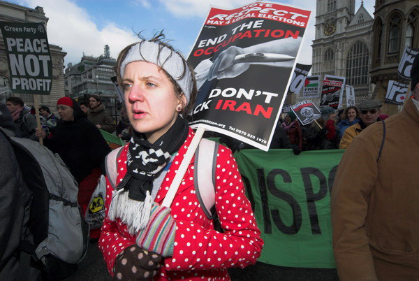 troops home from iraq © 2006, Peter Marshall