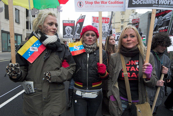 troops home from iraq © 2006, Peter Marshall