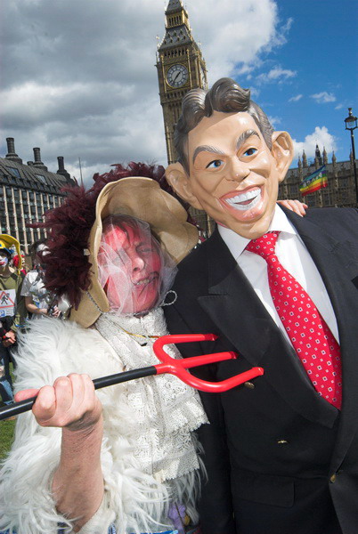 Fools Paradise Parade, London © 2006, Peter Marshall