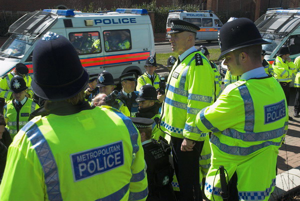 No Borders. © 2006, Peter Marshall