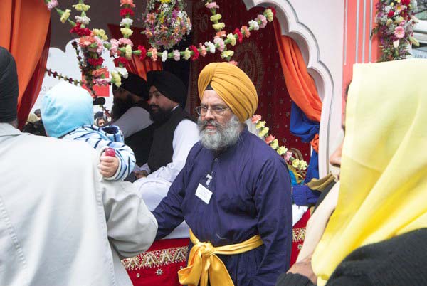 Vaisakhi in Southall © 2006, Peter Marshall