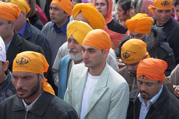 Vaisakhi in Southall © 2006, Peter Marshall