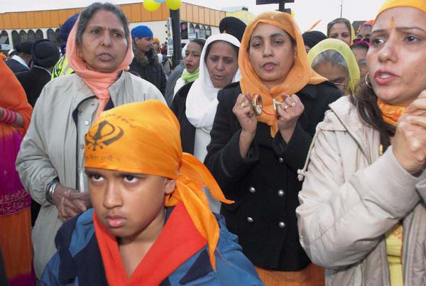 Vaisakhi in Southall © 2006, Peter Marshall