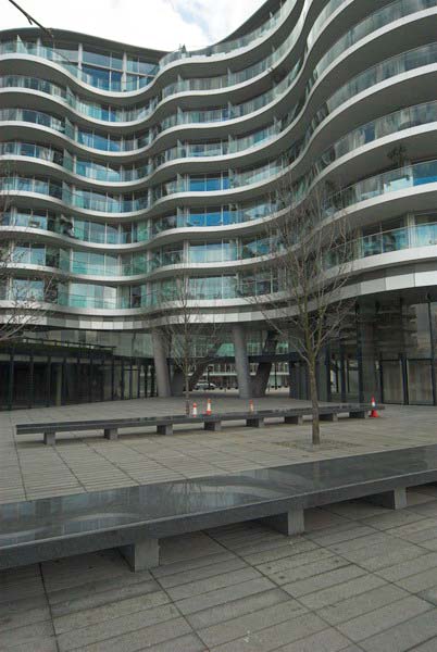 Vauxhall to Battersea © 2006, Peter Marshall