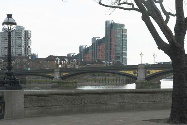 Vauxhall to Battersea © 2006, Peter Marshall