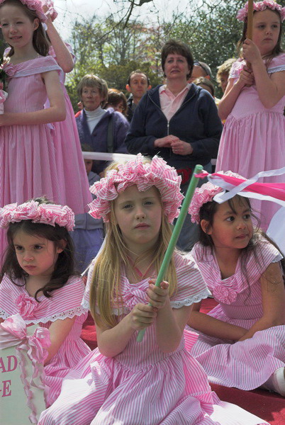 Banstead May Fayre © 2006, Peter Marshall