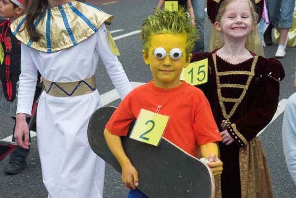 Chislehurst May Queen Ceremony © 2006, Peter Marshall