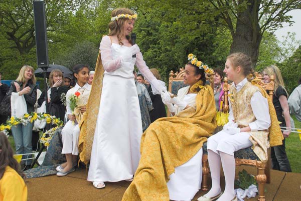 Chislehurst May Queen Ceremony © 2006, Peter Marshall