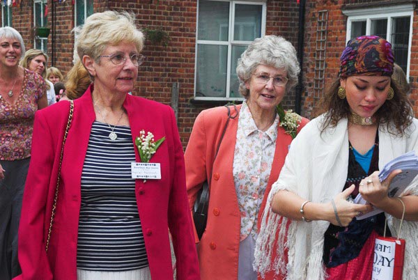 Brentham Centenary May Day Festivities © 2006, Peter Marshall