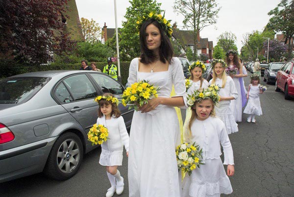 Brentham Centenary May Day Festivities © 2006, Peter Marshall