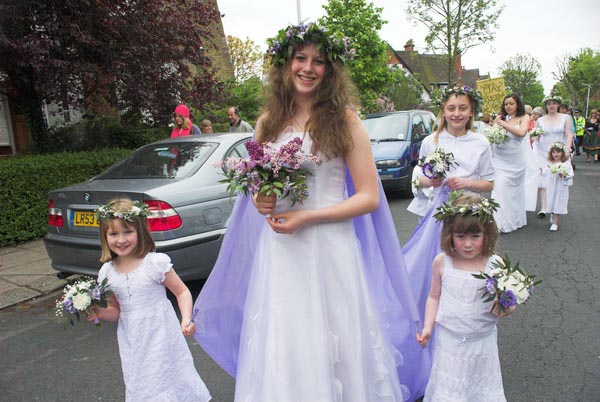 Brentham Centenary May Day Festivities © 2006, Peter Marshall