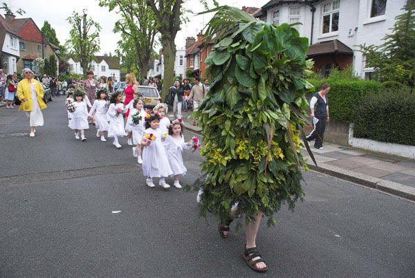 Brentham Centenary May Day Festivities © 2006, Peter Marshall