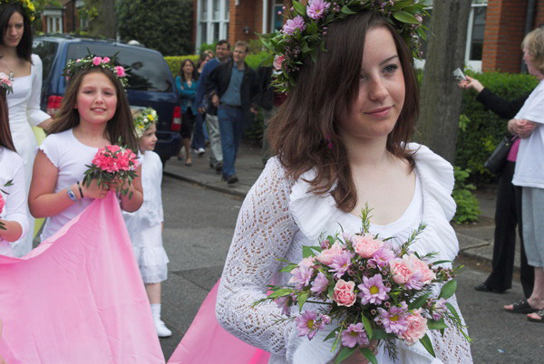 Brentham Centenary May Day Festivities © 2006, Peter Marshall