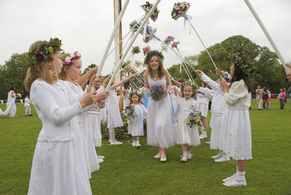 Brentham Centenary May Day Festivities © 2006, Peter Marshall