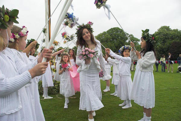 Brentham Centenary May Day Festivities © 2006, Peter Marshall
