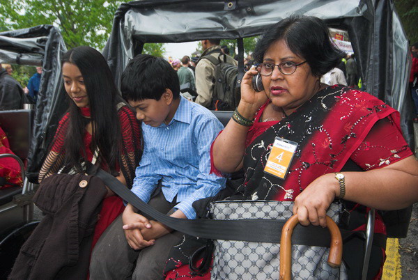 Baishahki Mela, Spitalfields, London © 2006, Peter Marshall