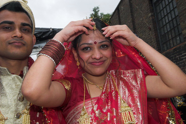Baishahki Mela, Spitalfields, London © 2006, Peter Marshall