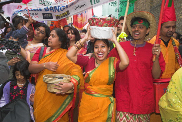 Baishahki Mela, Spitalfields, London © 2006, Peter Marshall