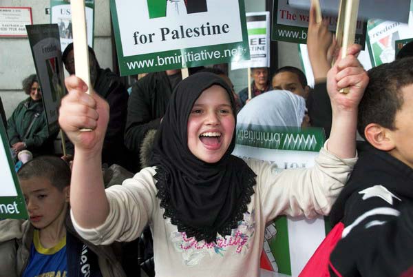 March for Palestine © 2006, Peter Marshall