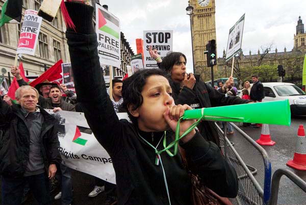 March for Palestine © 2006, Peter Marshall