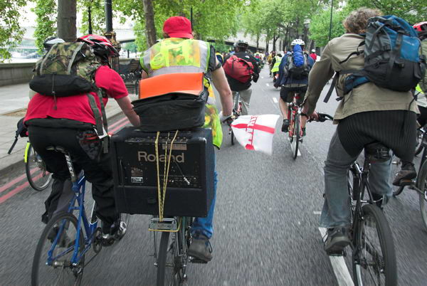 Critical Mass, London © 2006, Peter Marshall